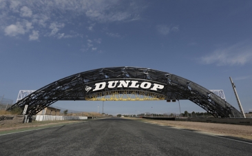 Primeira ponte Dunlop em Espanha inaugurada no Circuito do Jarama